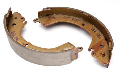 Гальмівна колодка MITSUBISHI L200, L200 / TRITON, L400 2.0-2.8D 12.94-12.15 TRW GS8691