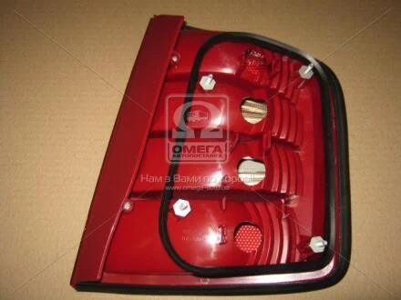 Ліхтар задній лівий Skoda Fabia (99-) з 04 ??седан/універсал TYC 11-C264-01-2B