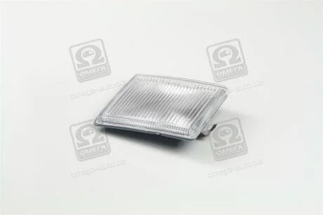 Заглушка-отражатель в бамп. лев. VW PASSAT B4 TYC 12-5078-01-2B