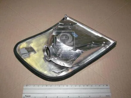 Вказ. пов. лів. AUDI 100 91-94 TYC 185002A12B