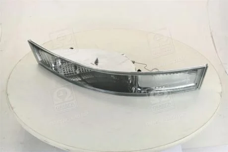 Покажчик повороту передній правий (білий) Renault Master (04-)/Nissan Interstar (04-) TYC 18-A521-A1-2B