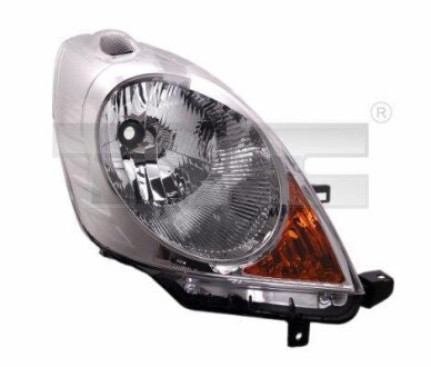 ПЕРЕДНЯЯ ФАРАNISSAN NOTE, 06 - 08 TYC 20-1040-05-2
