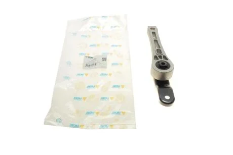 Подушка двигуна UC-EL 61134