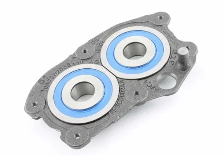 Кронштейн з радіальними кульковими підшипниками КПП AUDI A1, A3, Q2 SEAT ALTEA, ALTEA XL, ATECA, IBIZA IV, IBIZA IV SC, IBIZA IV ST, IBIZA V, LEON, LEON SC, LEON ST, TOLEDO III, TOLEDO IV 1.0-2.0D 03.04- VAG 0AJ311206E