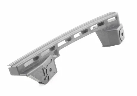 Кронштейн переднего бампера правый -11 VW Caddy 04-15 VAG 1T0 807 890B