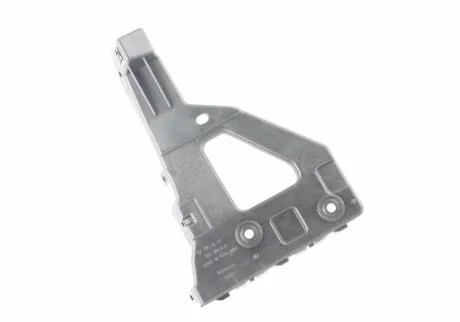 Кронштейн бампера (направляющая крыла) (правая) Audi A6 C6 04-11 VAG 4F0 807 228