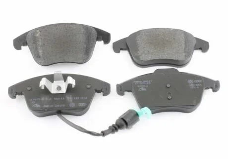 Колодки гальмівні перед (компл) VW Tiguan (08-18)/ Audi Q3 (12-18) VAG 5N0 698 151