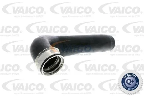 Патрубок інтеркулера VAICO V30-2245