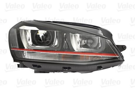 Фара автомобільна Valeo 046807