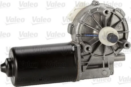 Мотор склоочисника MAN RVI Valeo 404067