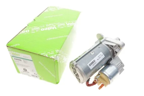 Стартер (12В, 2,2кВт, новий) NISSAN INTERSTAR, NAVARA NP300, NV400, PRIMASTAR, QASHQAI I, X-TRAIL II OPEL MOVANO B, VIVARO A RENAULT ESPACE IV, GRAND SCENIC II, GRAND SCENIC III 2.0D/2.3D 08.05- Valeo 438202