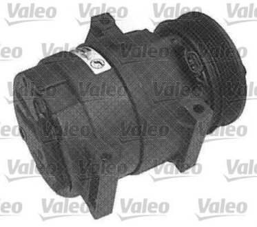 Компресор кондиціонера Valeo 699643