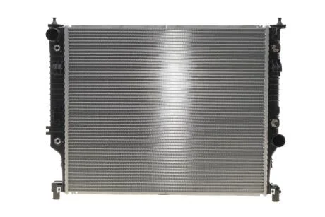 Радіатор системи охолодження Valeo 701569