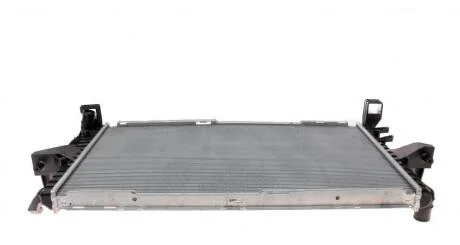 Радіатор охолодження двигуна VW Transporter/ Multivan, арт. -2 шт., Valeo 701654