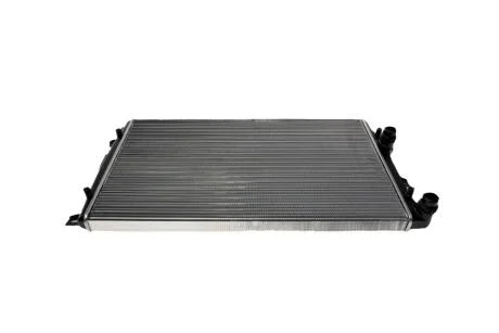 Радиатор охлаждения двигателя VAG A3/GOLF/OCTAVIA 03- 1.9 Valeo 732872