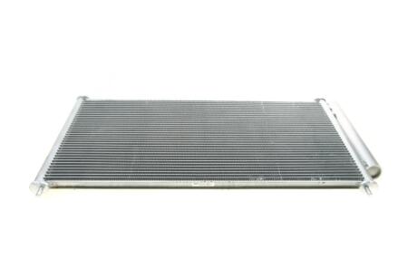 Конденсатор (радіатор) кондиціонера Valeo 812654