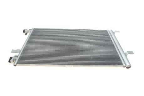 Конденсатор кондиціонера Valeo 812661