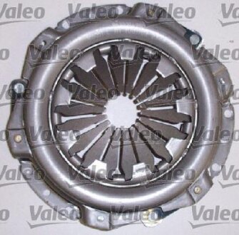 Комплект зчеплення (Комплект сцепления) Valeo 821070