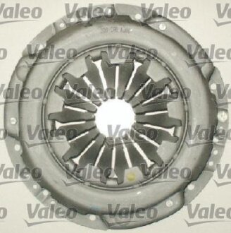 Комплект зчеплення (Комплект сцепления) Valeo 821247