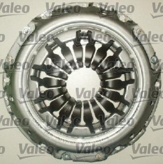 Комплект сцепления Dacia Dokker 12-/Renault Kangoo 1.6 16V 08- (d=200mm) 26z Valeo 826303