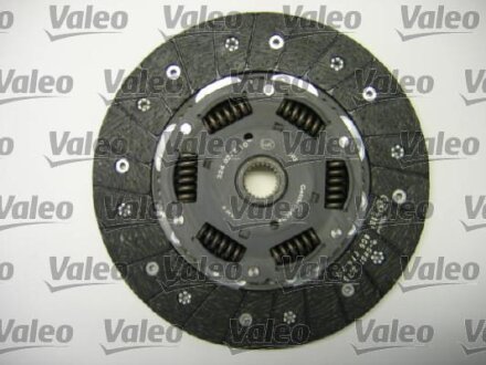 К-кт зчеплення (240мм) VW Passat 1.9TDI 01-05 Valeo 826642
