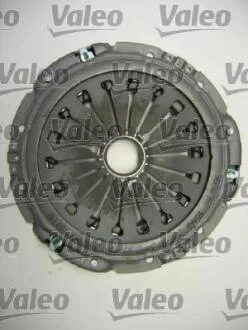 Зчеплення компл. CITROEN/FIAT/PEUGEOT Jumpy/Scudo/Expert "02-06 Valeo 826701