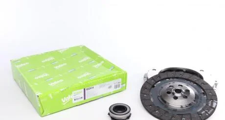 К-кт зчеплення 230mm Audi A3/TT, Seat Altea/Leon/Toledo/SKODA Octavia/Super B, VW Passat 1.8 TFSI 06- Valeo 832414