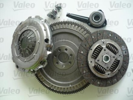 К-кт зчеплення+підшипник Valeo 845014