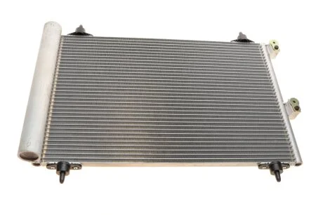 Радіатор кондиціонера Van Wezel 09005241