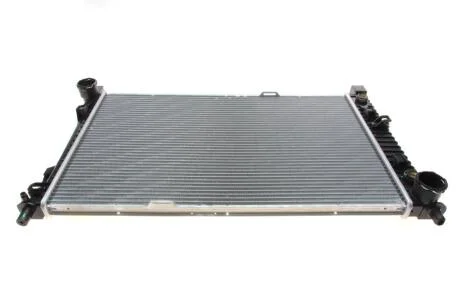 Радиатор охлаждения двигателя W203(C) MT, AT,, -AC 00-02 Van Wezel 30002286