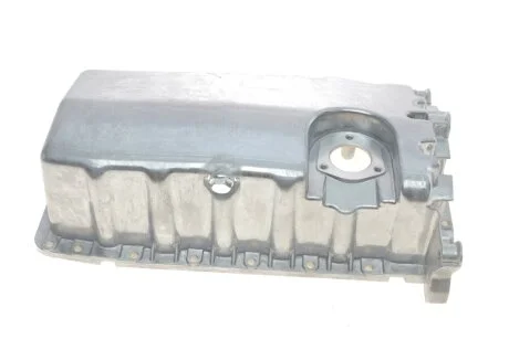 Поддон, масляный картера двигателя VAG GOLF IV,POLO,A3, Sens. с отверстием под дат(Wan Wezel) Van Wezel 5888071