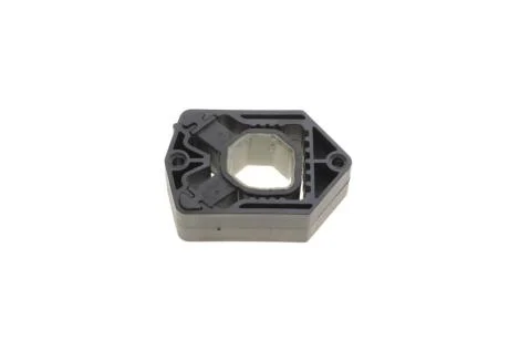 Кронштейн радіатора верхній Skoda Octavia (04-13) Vika 11210994101