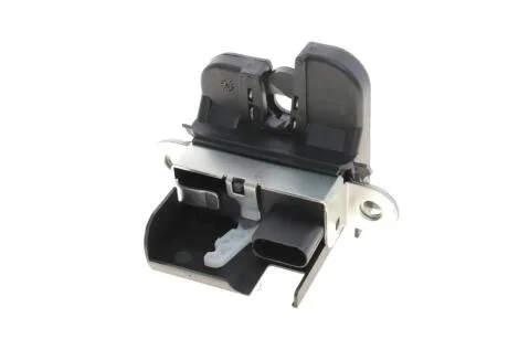 Замок кришки багажника Vika 88271800701