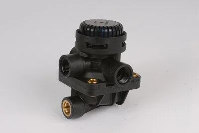 Клапан Пневматичний Гальмівний / УСКОРИТЕЛЬНЫЙ КЛАПАН MAN TGA Wabco 973 006 003 0