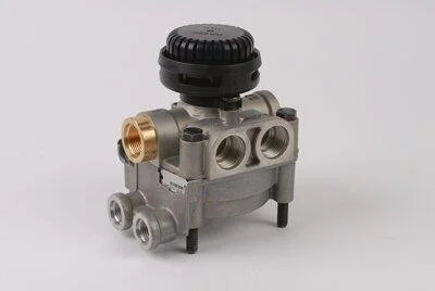 Клапан Пневматичний Гальмівний Wabco 973 011 206 0