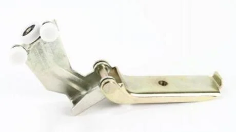 Ролик бок. двери Zilbermann 02-048