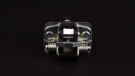 Ограничитель хода передней двери (левый/правый) Berlingo Partner 96-11 Zilbermann 02-079